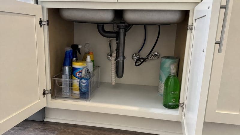 Reference photo before generating the generate a flooded sink prank for your roommate AI prank image